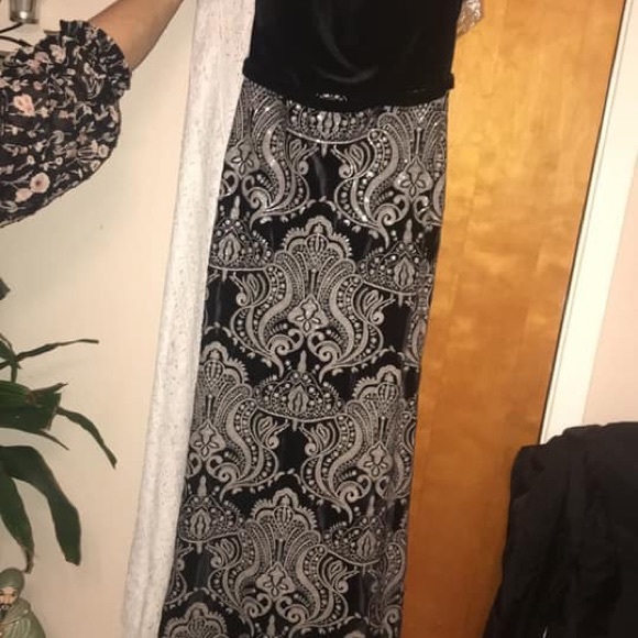 Formal Dress - Picture 2 of 2